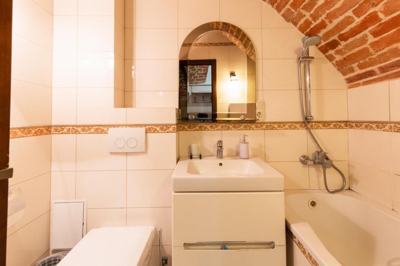 Spirit Of Old Lviv Apartment Main Square Екстериор снимка